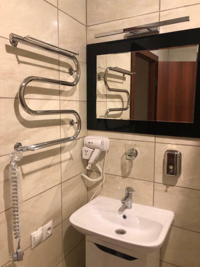 El Mundo Apartments Львов Экстерьер фото