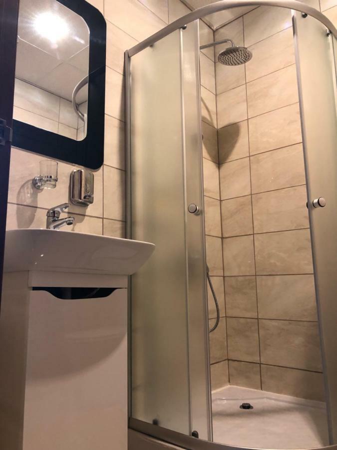 El Mundo Apartments Львов Экстерьер фото
